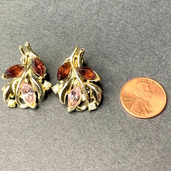 Vintage Mid-Century Leaf Swag Brooch & Earring Set- Gold Tone Glass Rhinestones - Picture 7 of 7